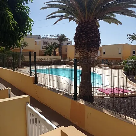 Arena Blanca Apartament *